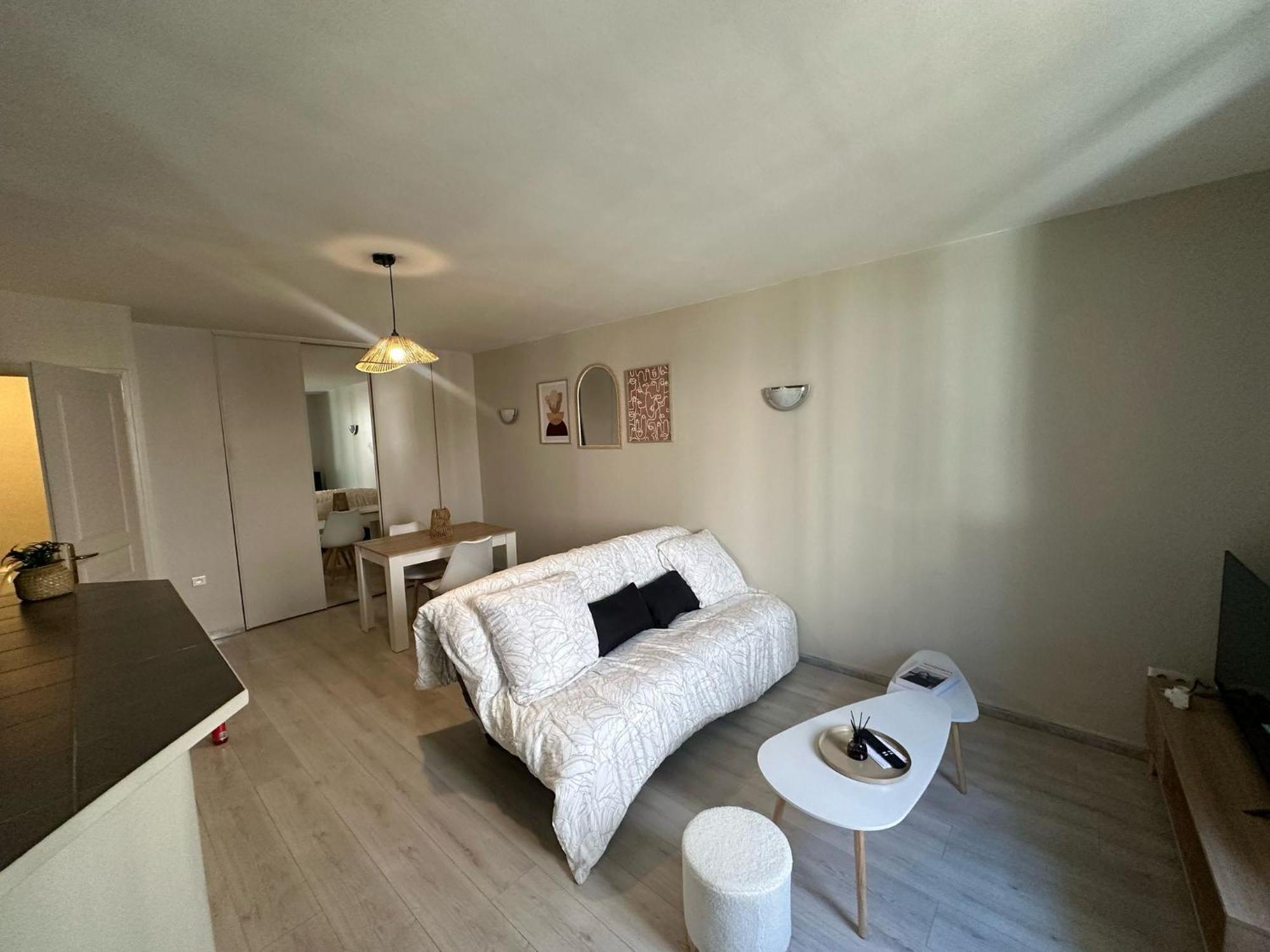 De 30 M2 Centre-ville Apartment *